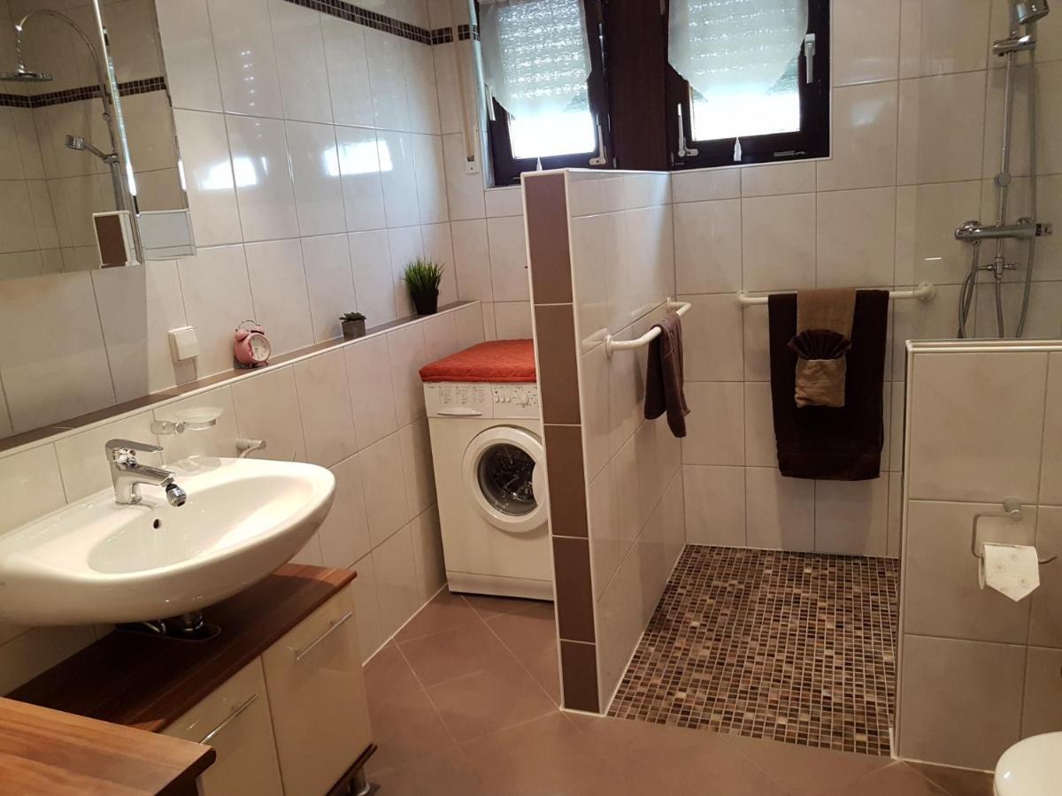 Ferienwohnung Keine Monteurvermietung Naehe Heidelberg Hockenheim Bds Anlage فيليبسبورغ المظهر الخارجي الصورة