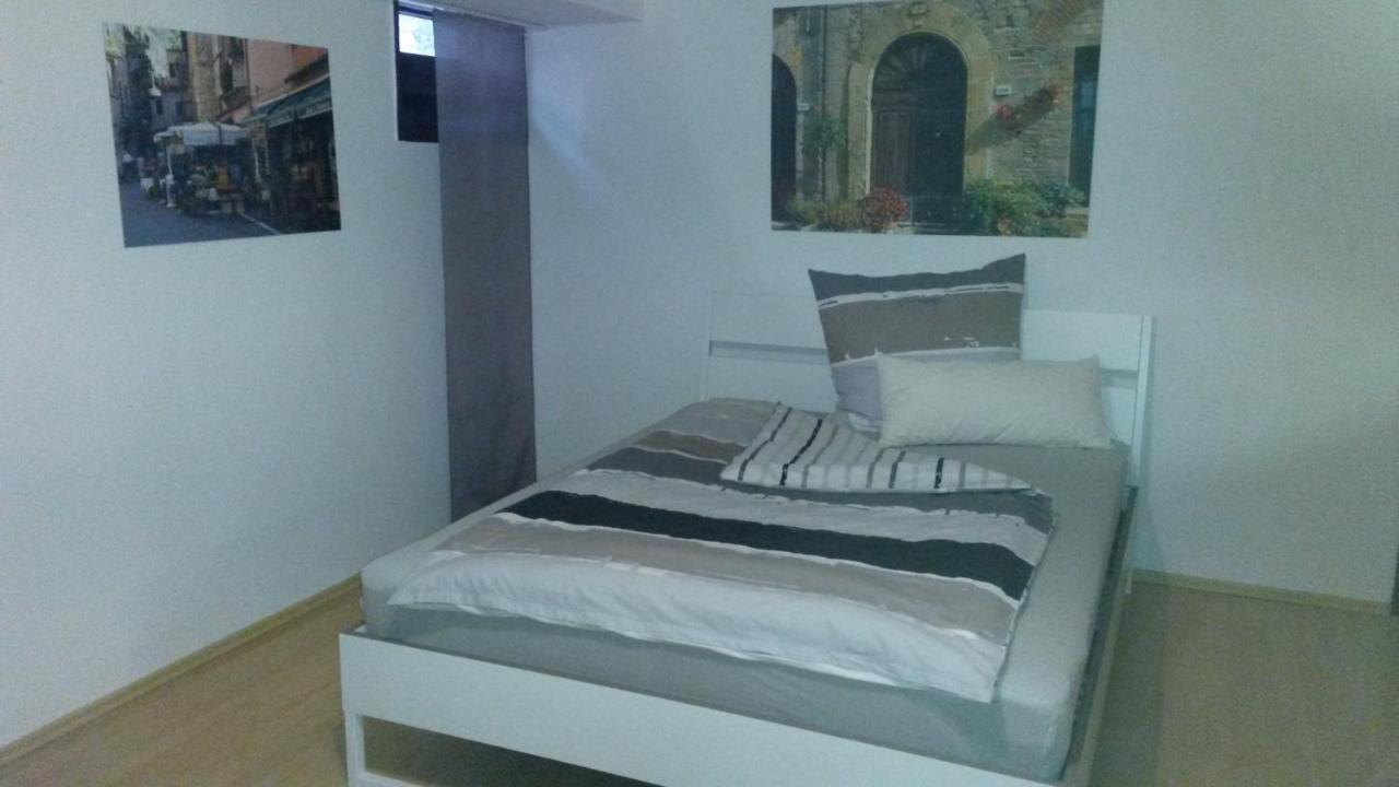 Ferienwohnung Keine Monteurvermietung Naehe Heidelberg Hockenheim Bds Anlage فيليبسبورغ المظهر الخارجي الصورة
